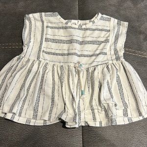 Baby girl sleeveless striped baby doll shirt with buttons size 6/9mo.